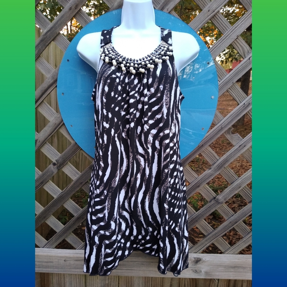 NEW DIRECTIONS beaded shark bite tunic